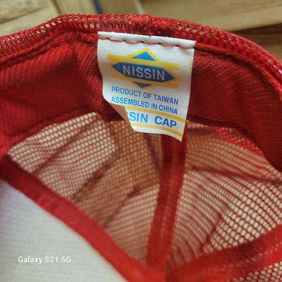 Vintage Q 95.5 Blazin' Hip Hop & R&B Radio Station Trucker Nissan Hat Cap - Picture 9 of 9